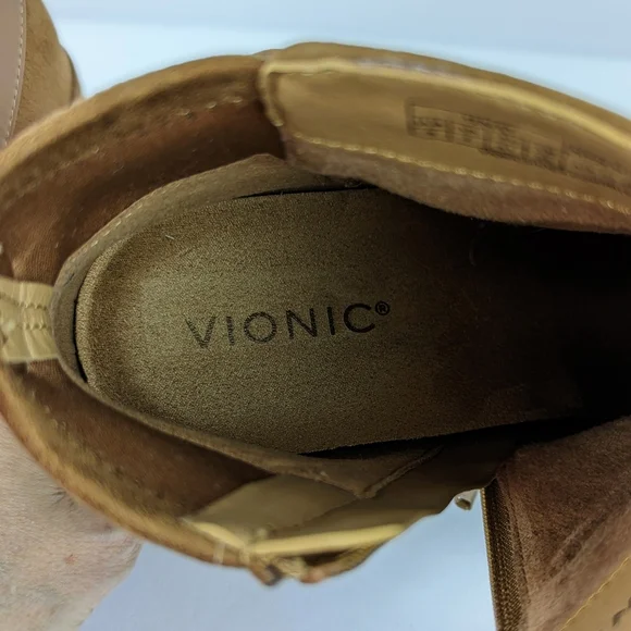 Vionic Tenley Ankle Boot Suede Leather Mid Shaft Zip Closure Toffee 9M NIB - Picture 12 of 15